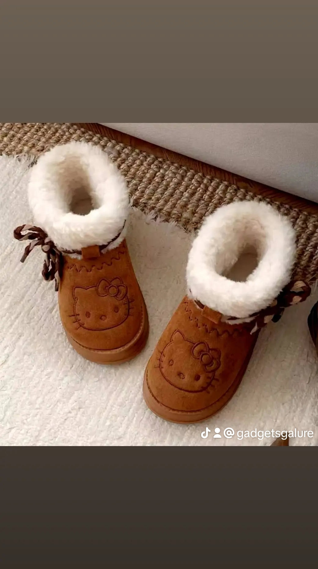 Hello Kitty Boots